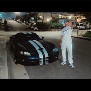 Meet your Posher, Elias